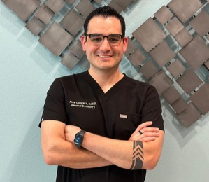 Dr. Alex Cabrera